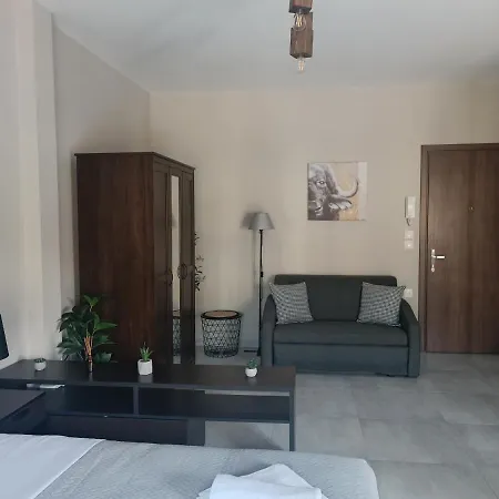 Casa En El Lago -Luxury Apartments In The Historical Center Of Ioannina Exterior photo